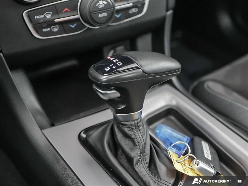 dodge Charger 2023 - 14