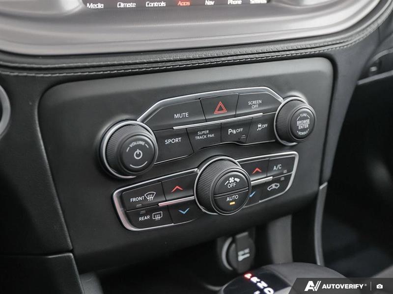 dodge Charger 2023 - 15