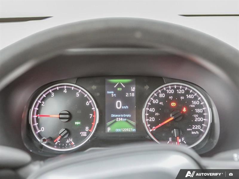 toyota RAV4 2022 - 9