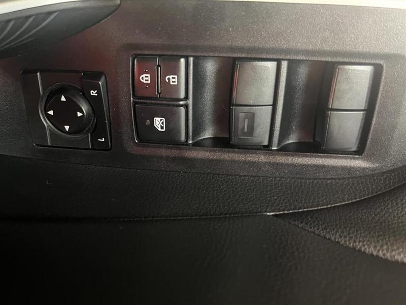 toyota RAV4 2020 - 24