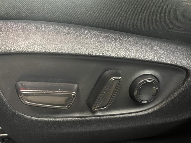 toyota RAV4 2020 - 25