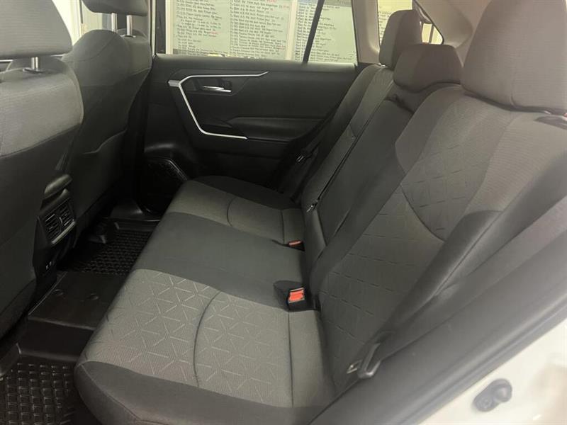 toyota RAV4 2020 - 26