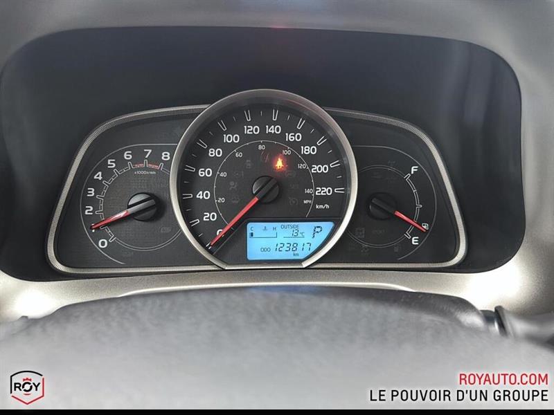 toyota RAV4 2015 - 12