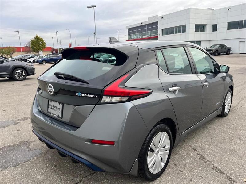 nissan LEAF 2018 - 12