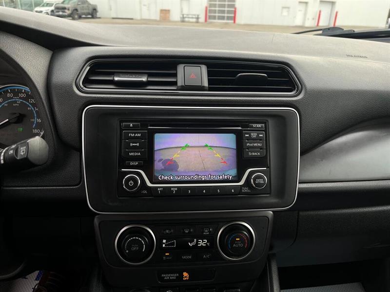 nissan LEAF 2018 - 26