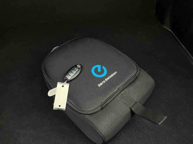 nissan LEAF 2018 - 29