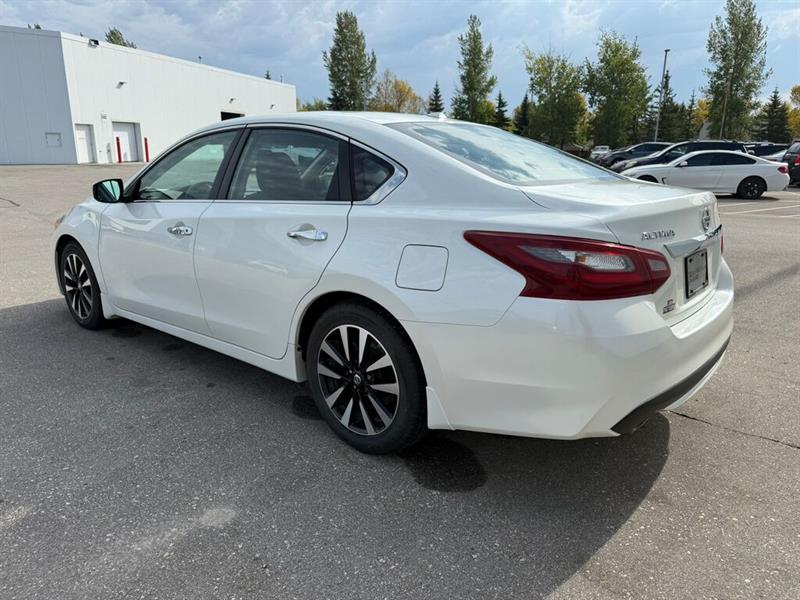 nissan Altima 2018 - 11