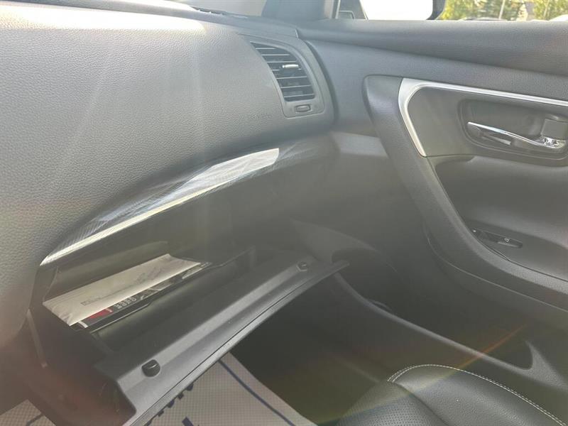 nissan Altima 2018 - 33