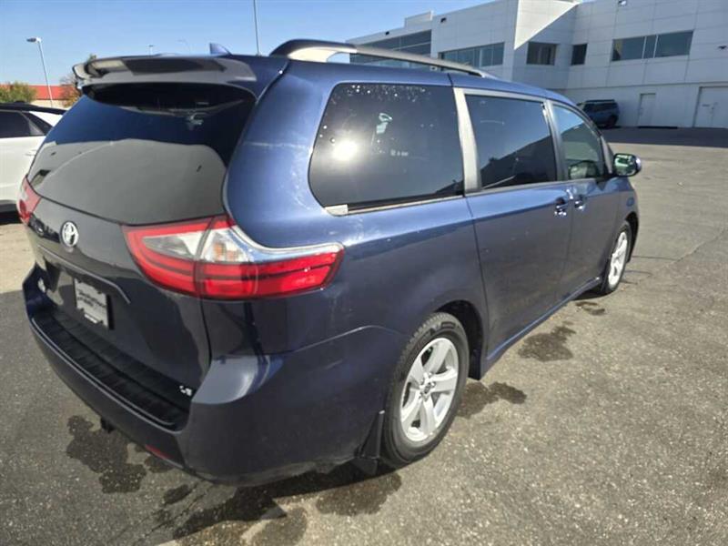 toyota Sienna 2020 - 6