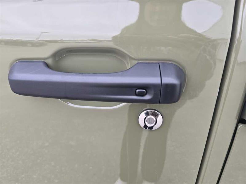 jeep Wrangler 2025 - 16