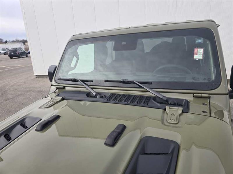 jeep Wrangler 2025 - 17