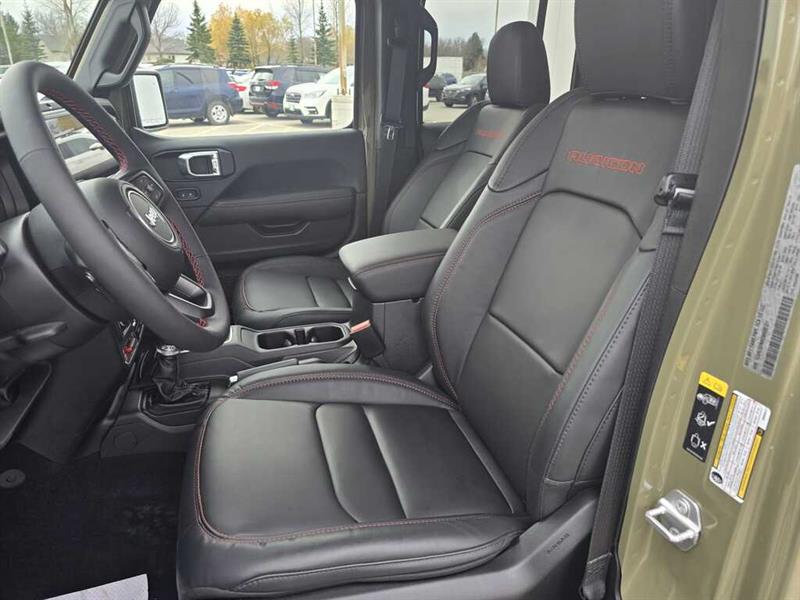 jeep Wrangler 2025 - 24