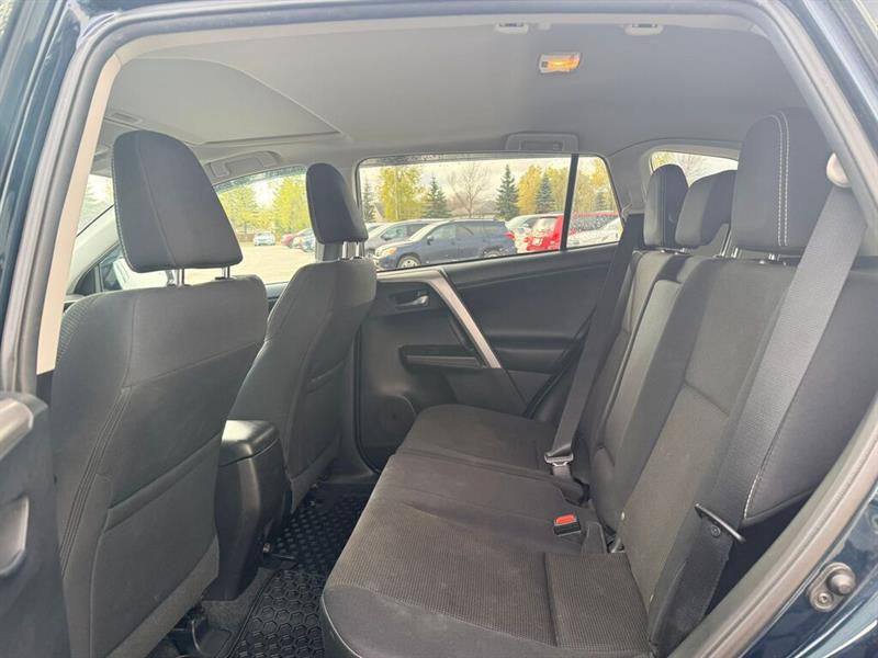 toyota RAV4 2017 - 24