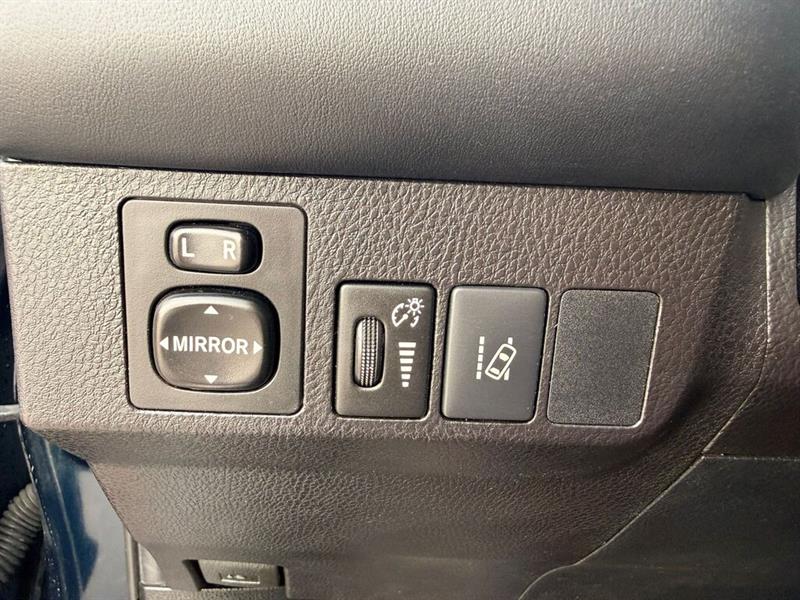 toyota RAV4 2017 - 26