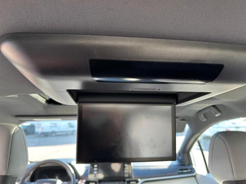 toyota Sienna 2022 - 33