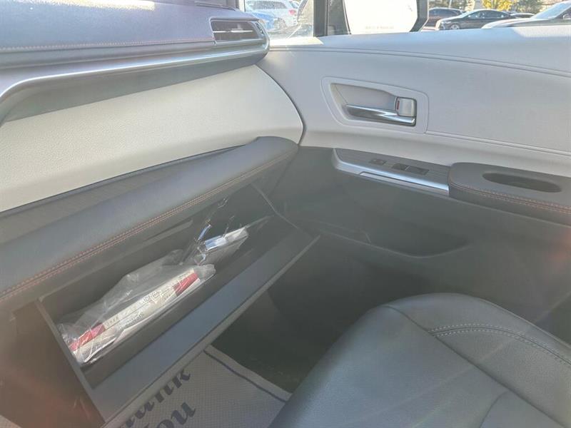 toyota Sienna 2022 - 35