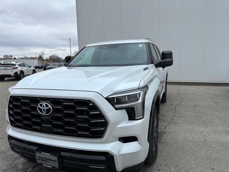 toyota Sequoia 2024 - 3