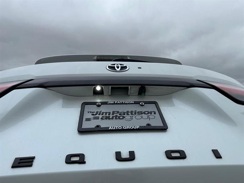 toyota Sequoia 2024 - 10