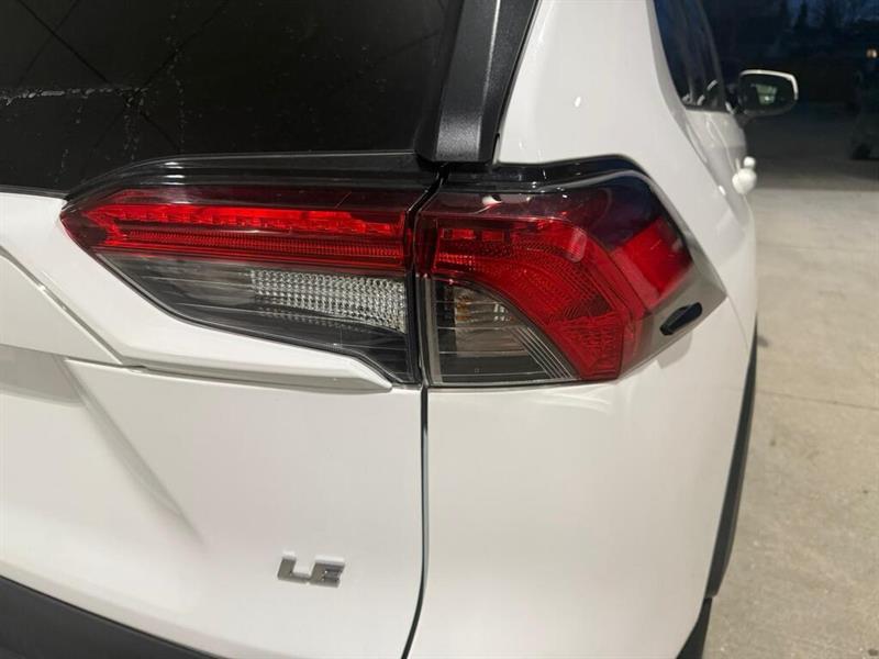 toyota RAV4 2021 - 10