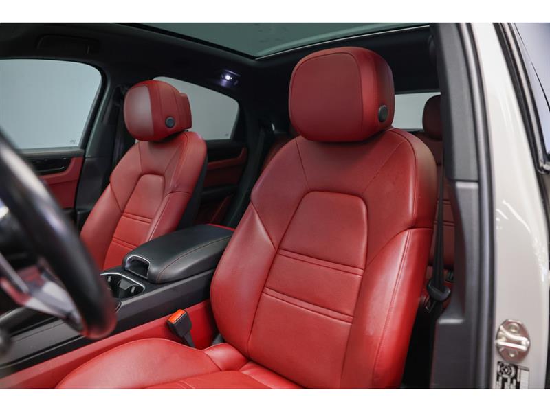 porsche Cayenne 2022 - 7