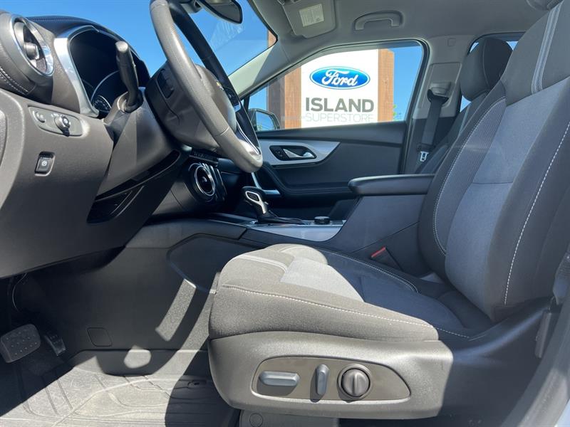 chevrolet Blazer 2023 - 21