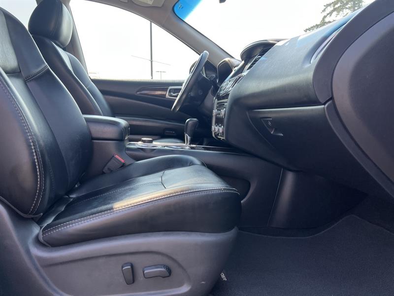 nissan Pathfinder 2015 - 26