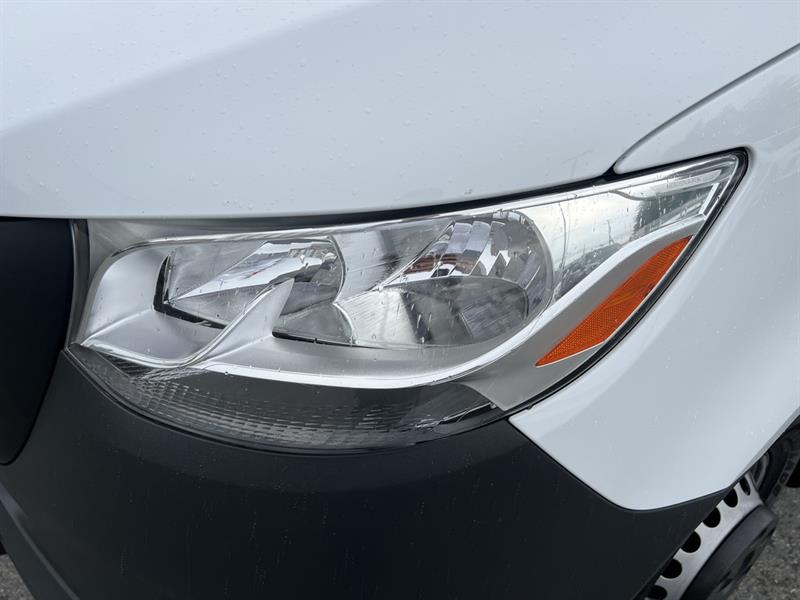 mercedes-benz Sprinter Cargo Van 2022 - 12