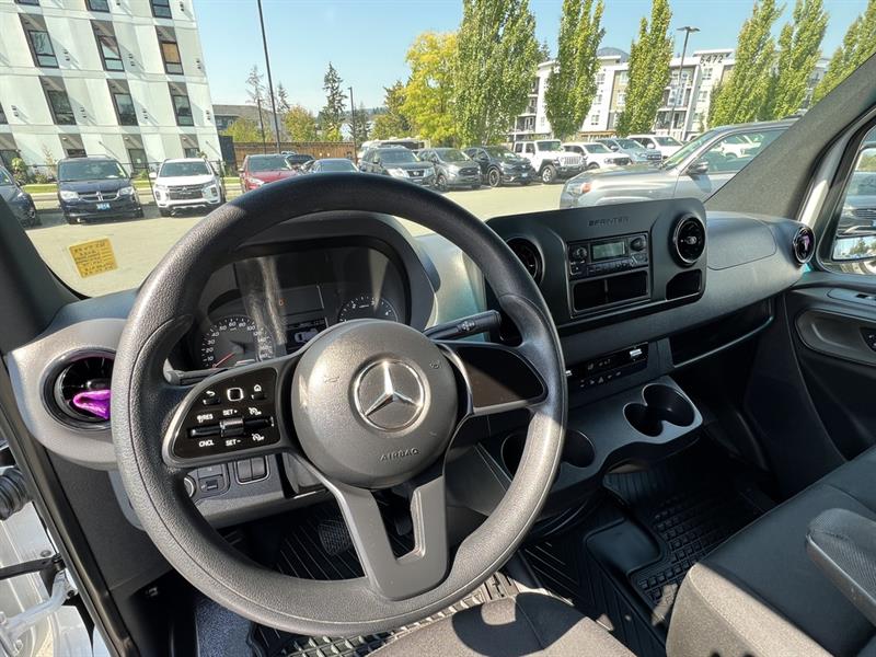 mercedes-benz Sprinter Cargo Van 2022 - 15