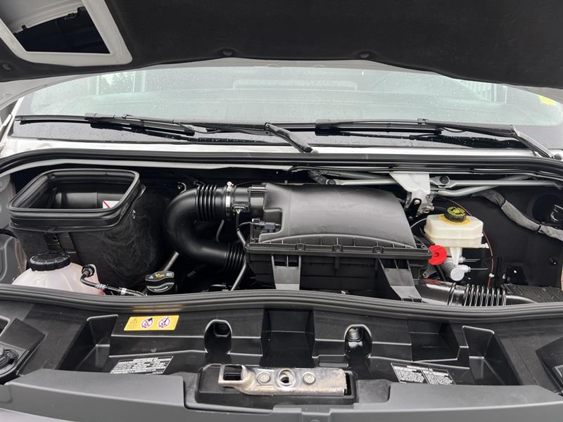 mercedes-benz Sprinter Cargo Van 2022 - 28