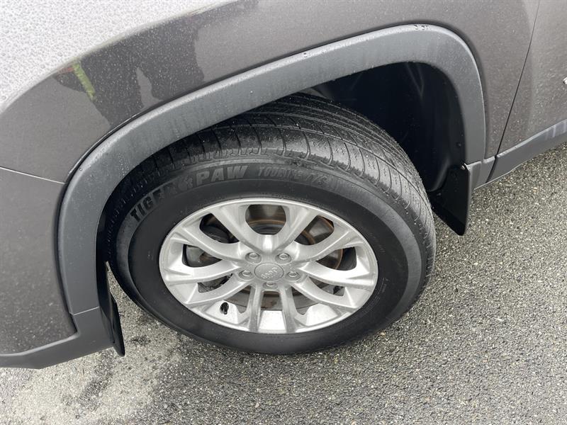 jeep Cherokee 2019 - 13