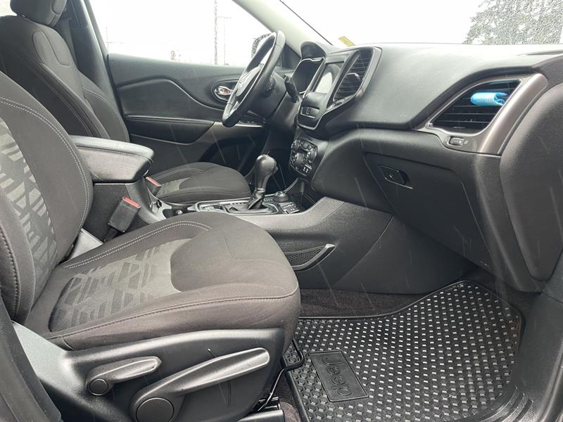 jeep Cherokee 2019 - 25