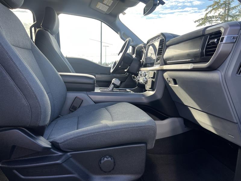 ford F-150 Lightning 2024 - 28