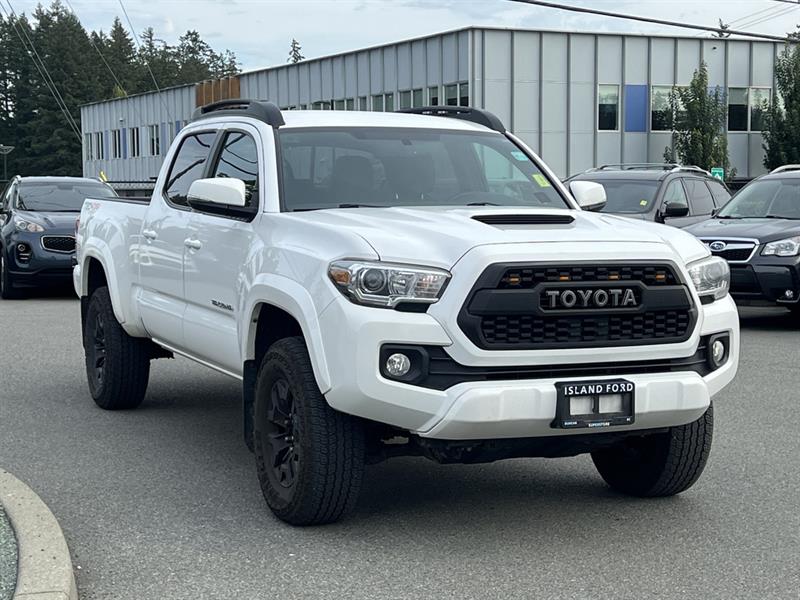 toyota Tacoma 2017 - 8