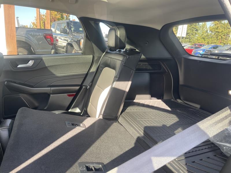 ford Escape 2021 - 24