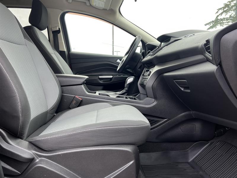 ford Escape 2019 - 25