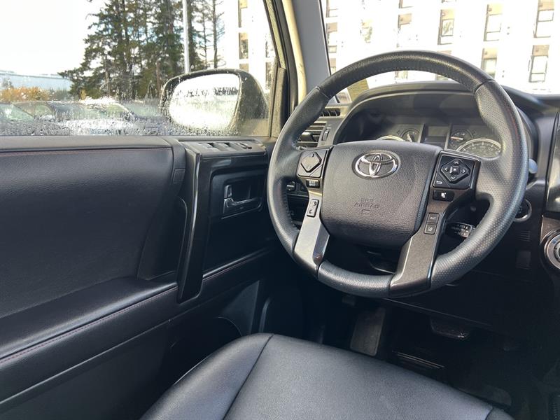 toyota 4Runner 2022 - 16