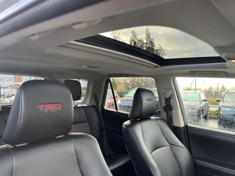 toyota 4Runner 2022 - 26