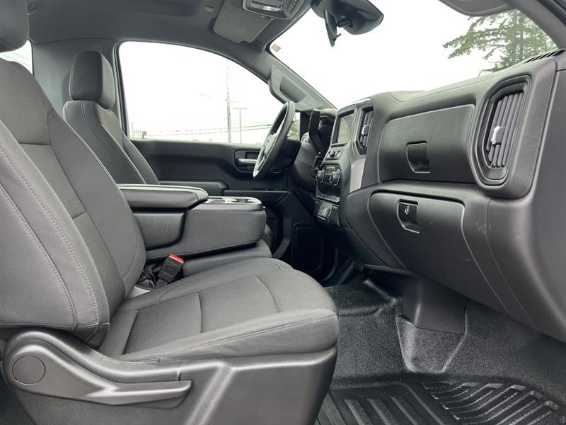 chevrolet Silverado 1500 2024 - 23