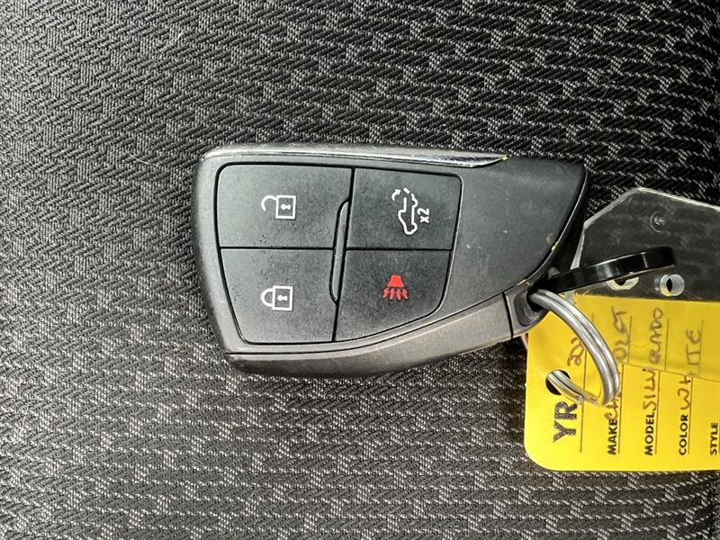 chevrolet Silverado 1500 2024 - 26