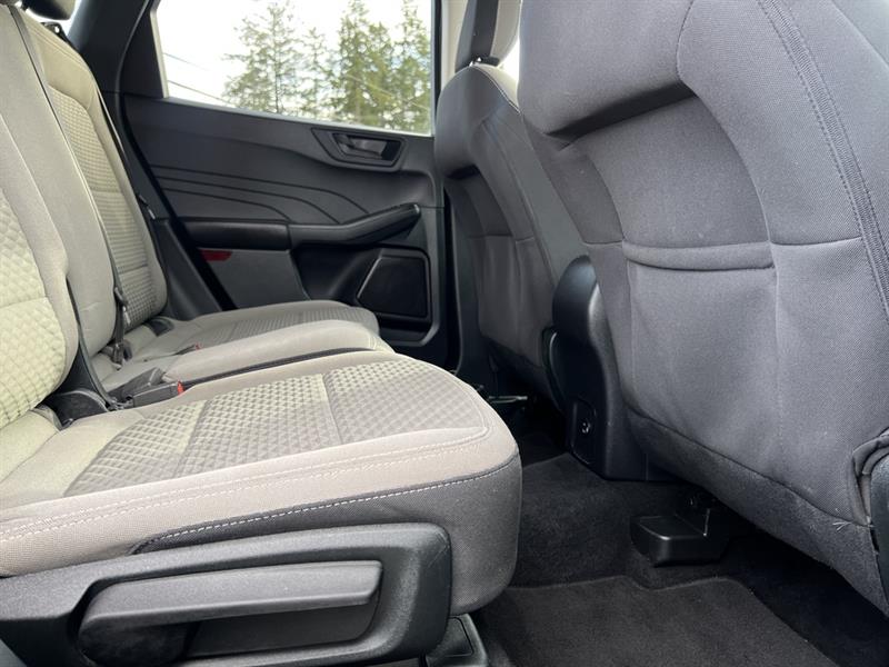 ford Escape 2022 - 24