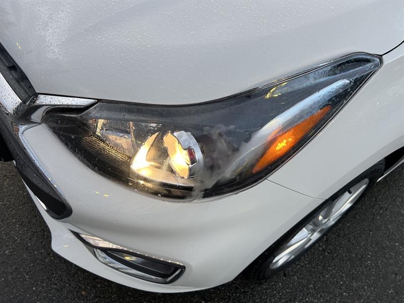 chevrolet Spark 2022 - 12