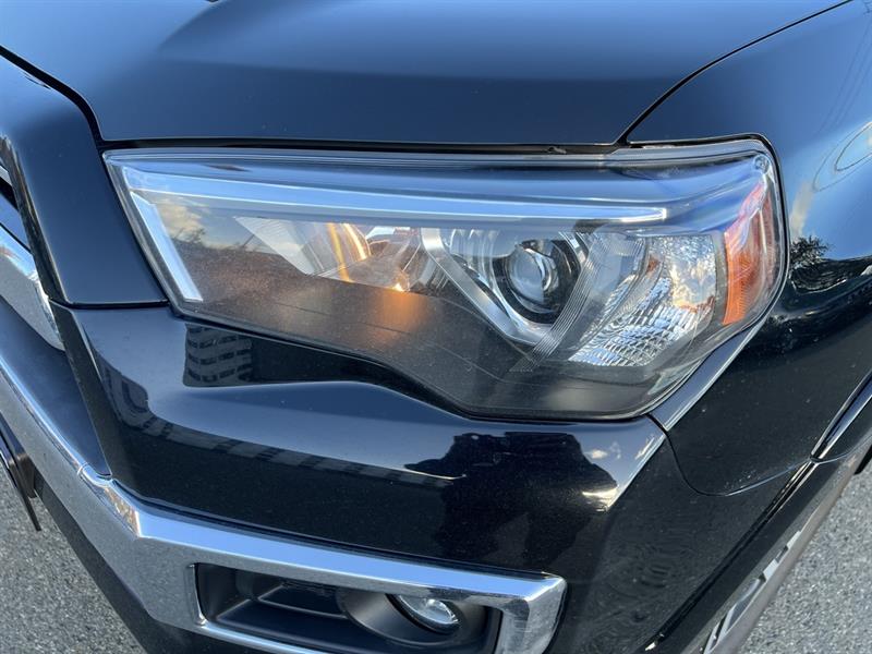 toyota 4Runner 2021 - 12