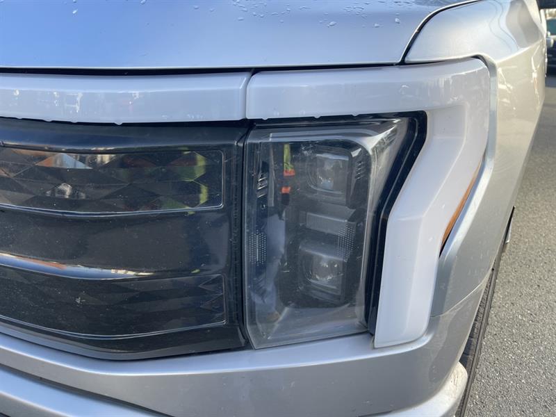 ford F-150 Lightning 2023 - 13