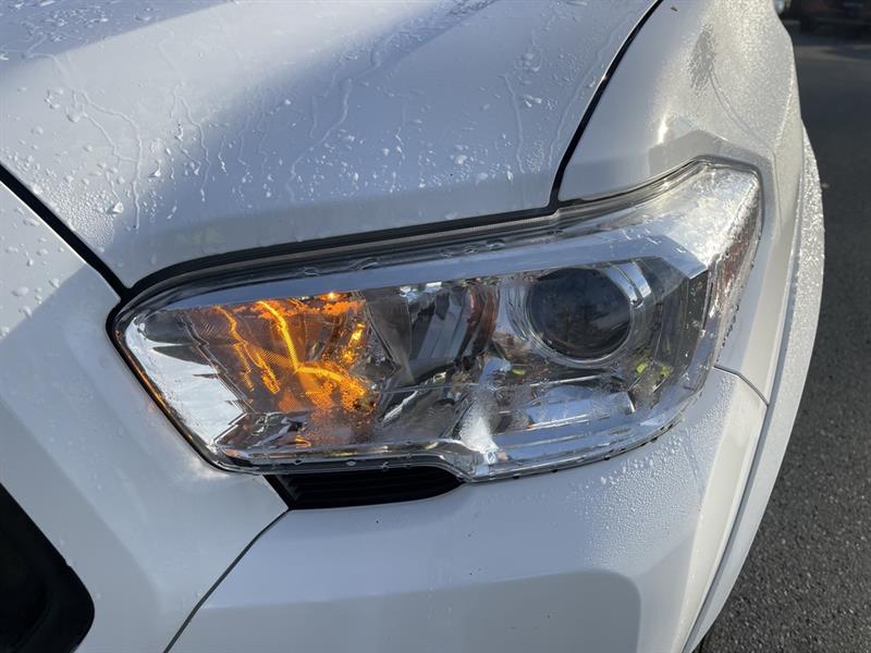 toyota Tacoma 2021 - 12