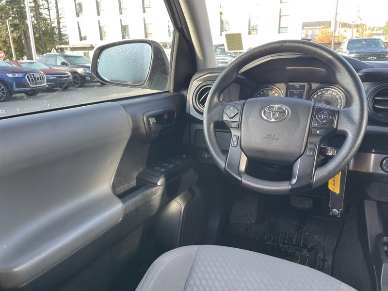 toyota Tacoma 2021 - 16