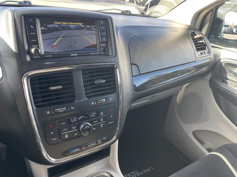 dodge Grand Caravan 2015 - 17