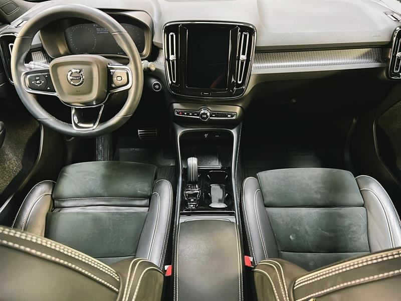 volvo XC40 2022 - 11