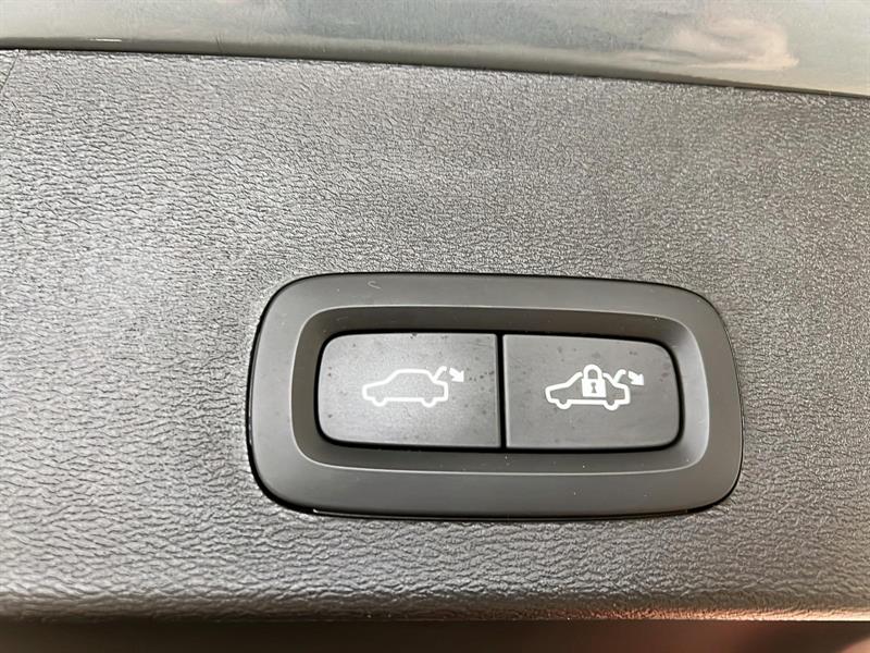 volvo XC40 2022 - 14