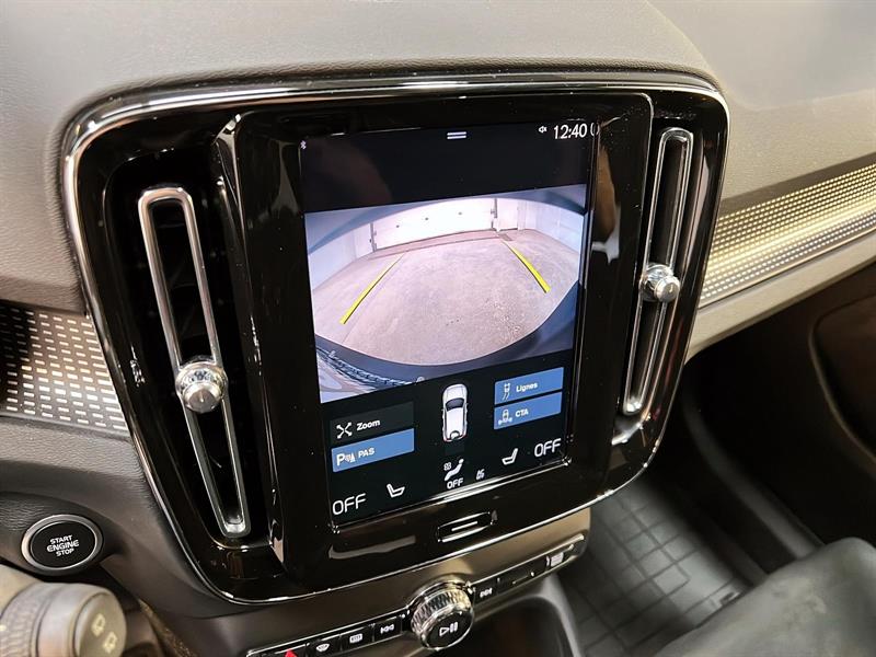 volvo XC40 2022 - 18