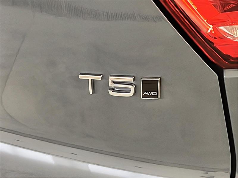 volvo XC40 2022 - 30